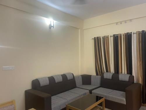 SHAJ SERVICE APARTMENT