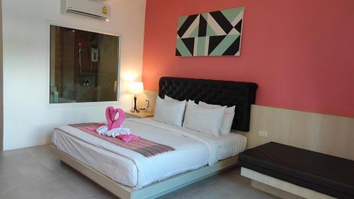 Pinky Boutique Hotel