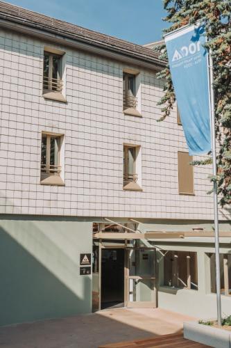Montreux Youth Hostel