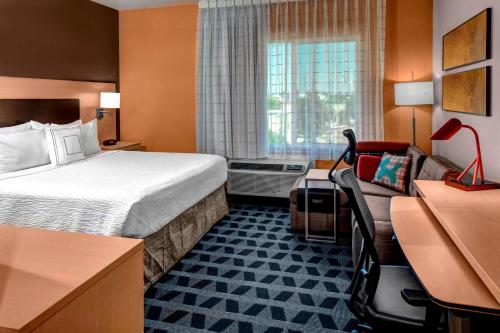 TownePlace Suites by Marriott Bakersfield West