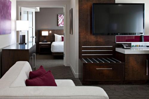 Delta Hotels Edmonton South Conference Centre - image 5