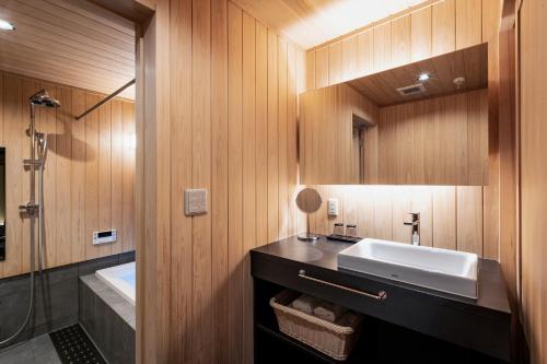 Premium Town house image 7