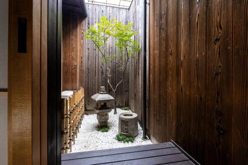 Premium Town house image 5