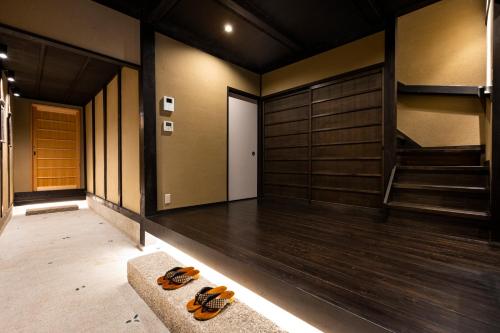 Premium Town house image 1