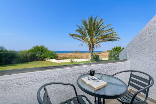 Nirvana Beach Hotel - image 10