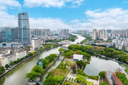 Sheraton Zhongshan Hotel photo 1