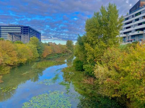 Surrounding environment, Spacieux T3 Standing Parking prive centre ville Montpellier in Parc Marianne