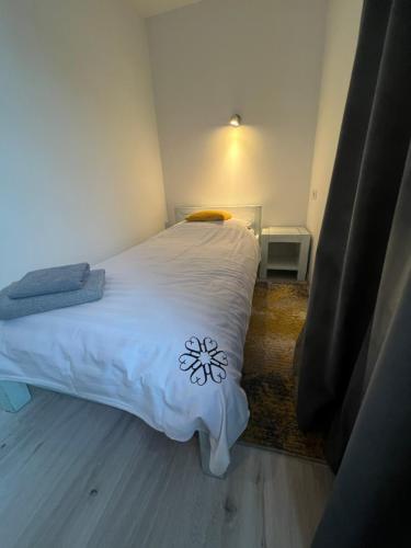 Ostoya Twoya Ostoya Twoya