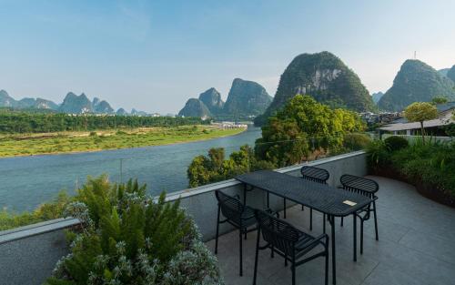 Percent Hotel Yangshuo