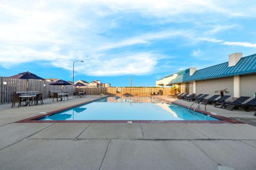 Comfort Inn on the Ocean - main image