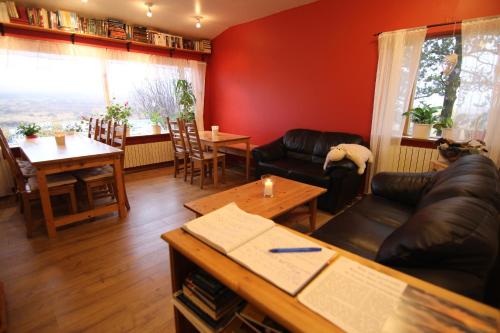 CJA Guesthouse in Laugara