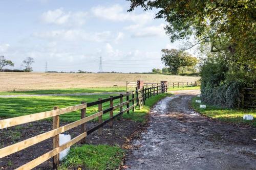 Large converted barn in peaceful, rural location