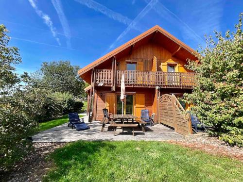 Les Joyeux Randonneurs, beau chalet avec terrasse - Location, gîte - Xonrupt-Longemer