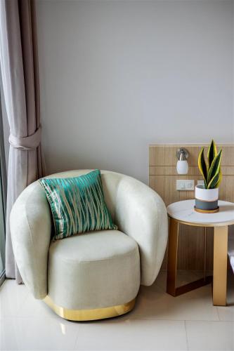 Villa Mimosa III: Spacious 4 Bedroom Private pool Villa 1