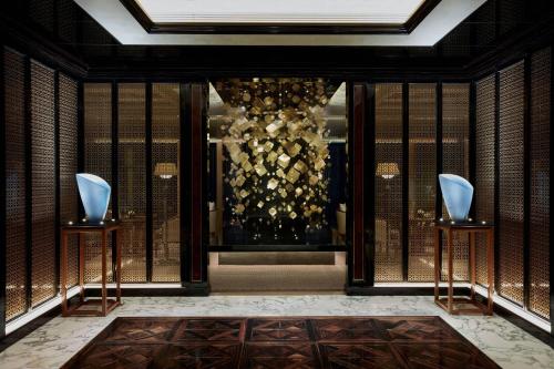 Club Deluxe King image 9