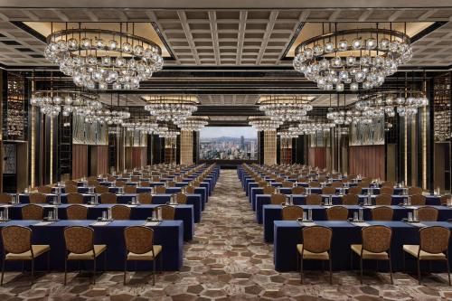 The Ritz-Carlton, Nanjing