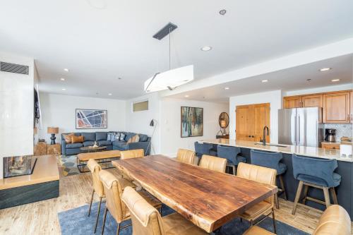 Four-Bedroom Apartment
