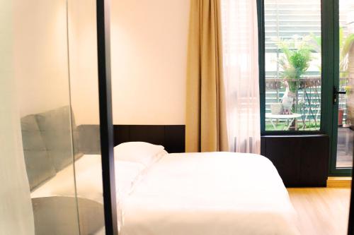 1 double bed