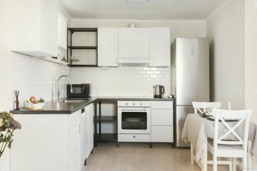 Charming apartment in a red house in Stockholm in สการ์โฮลเม่น/กุงเกนส์ เคอร์วา