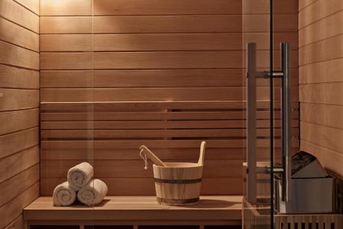 Spa, Celestial All Suites in Kefalinija