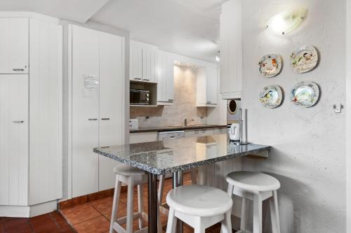 San Lameer Villa 1926 - 3 Bedroom Classic - 6 pax - San Lameer Rental Agency in סאוזברום