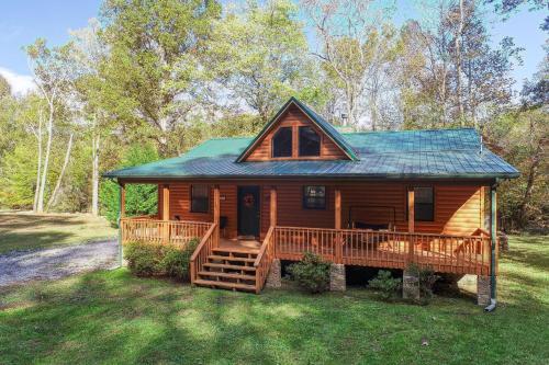 Rivendell Creekside Cabin