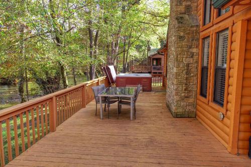 Rivendell Creekside Cabin