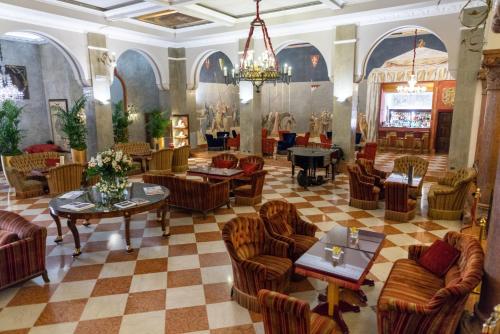 Due Torri Hotel - image 13