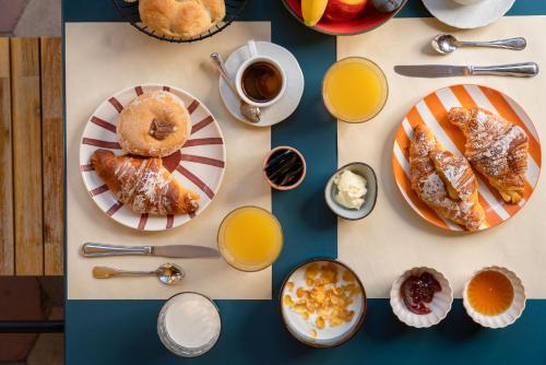 Hotel Oceania - image 8