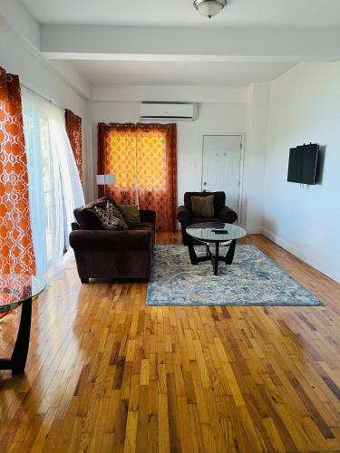Catappa Condos in มอร์นรูฌ