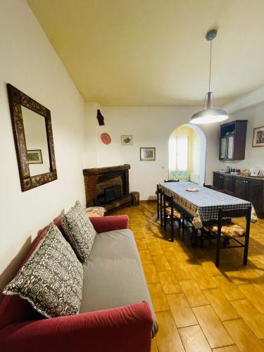 Casa in campagna Il Colibrì (Casa in campagna Il Colibri) in 薩克羅法諾