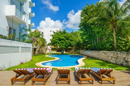 Penthouse with Private Jacuzzi - Three Bedroom, Cancún (photo 8)