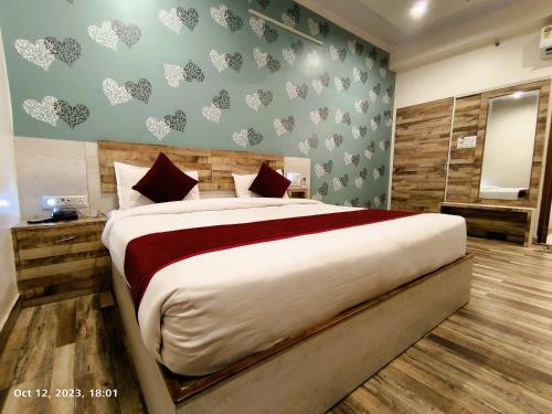 Hotel Roop Highlights