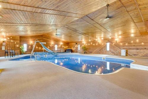 Epic Indoor Pool w/slide & hot tub close to beach