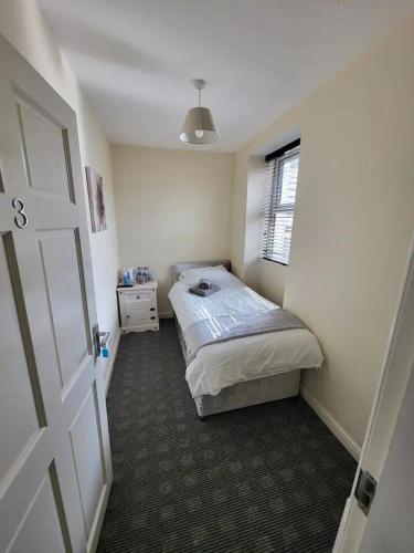 Dublin Packet - Single room 3 in Holyhead