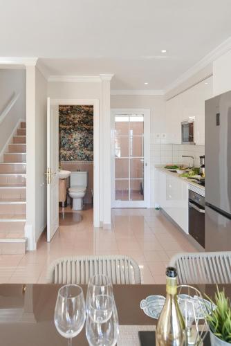 Two-Bedroom House image 1