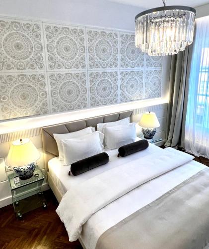Luxury Suites & Apartments MONDRIAN Old Town - image 10