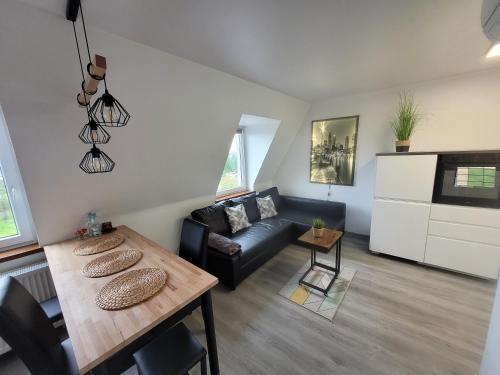 Apartament Pod Radiostacją -Gliwice Tarnogórska, parking free, klimatyzacja