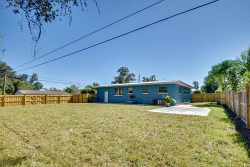 Vibrant DeLand House Near Stetson University! in DeLand, USA