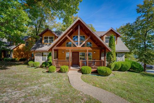Branson Getaway with Indoor and Outdoor Pool Access!, Branson