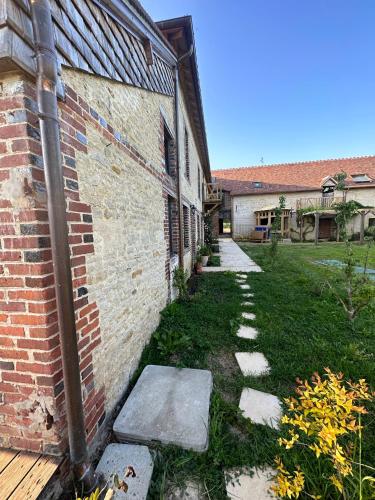 Gite de groupe confortable et lumineux - La ferme de Montigny