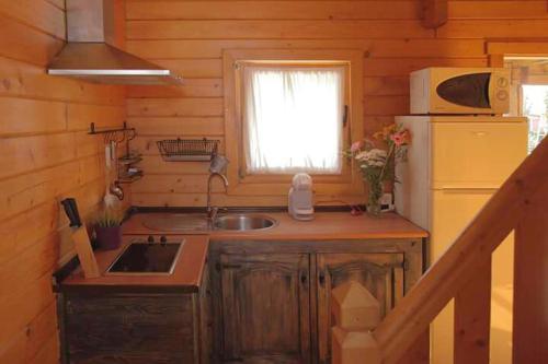 Charming Bungalow in Tarifa with Mountain View in La Pena