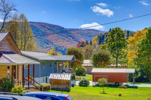 Laptop-Friendly Appalachian Mountain Retreat! in Norton (VA)