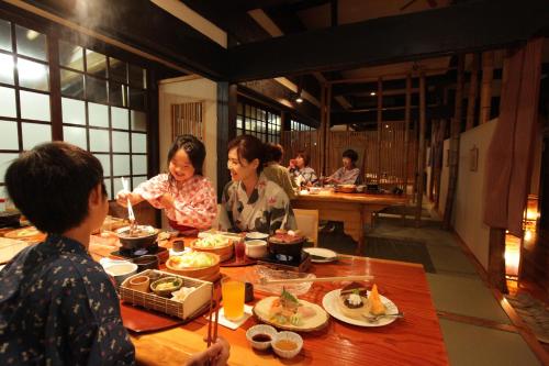 Takaragawa Onsen Ousenkaku