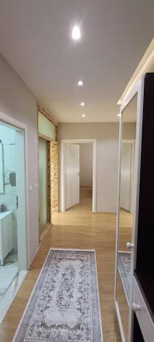 Luxury Blloku Tirana Apartment - image 9