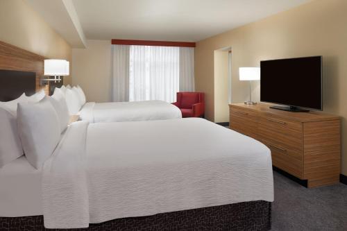 TownePlace Suites by Marriott Oshawa