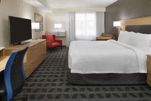 TownePlace Suites by Marriott Oshawa