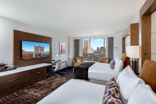 City View Premier Room - 2 Queen Beds