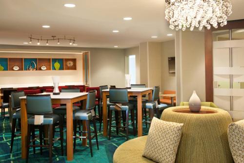 Photo - Springhill Suites Jacksonville