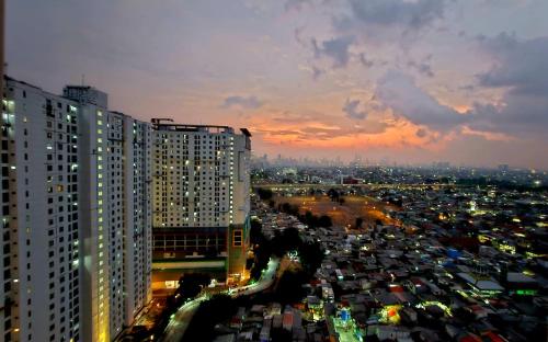 Studio28 Bassura Tower F East Jakarta -Min Stay 3 nights-